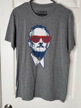Chive Tees Gray Short-Sleeve Graphic Tee Red & Blue Print- Bill Murray USA Flag